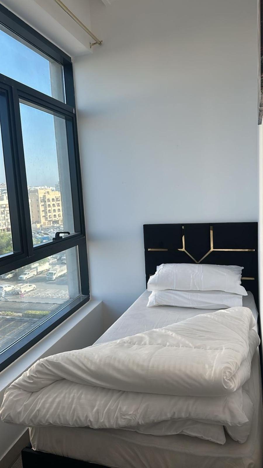 Four Stars Hostel Dubai Buitenkant foto